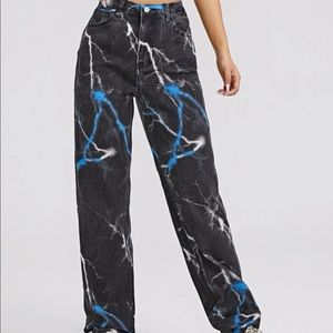 High waisted lightning pattern jeans